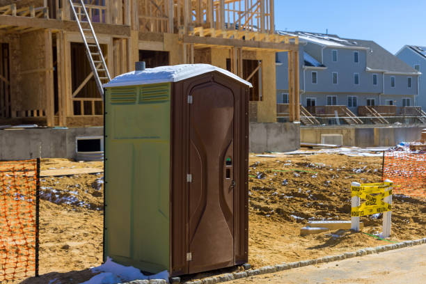 Best Emergency porta potty rental  in Delafield, WI